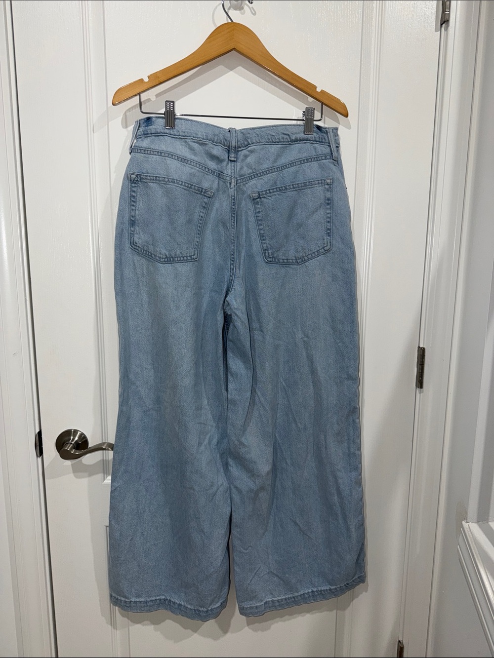 Gap baggy mid rise Wide Leg Two-Tone Light Wash Jeans - size 12 - Picture 5 of 5